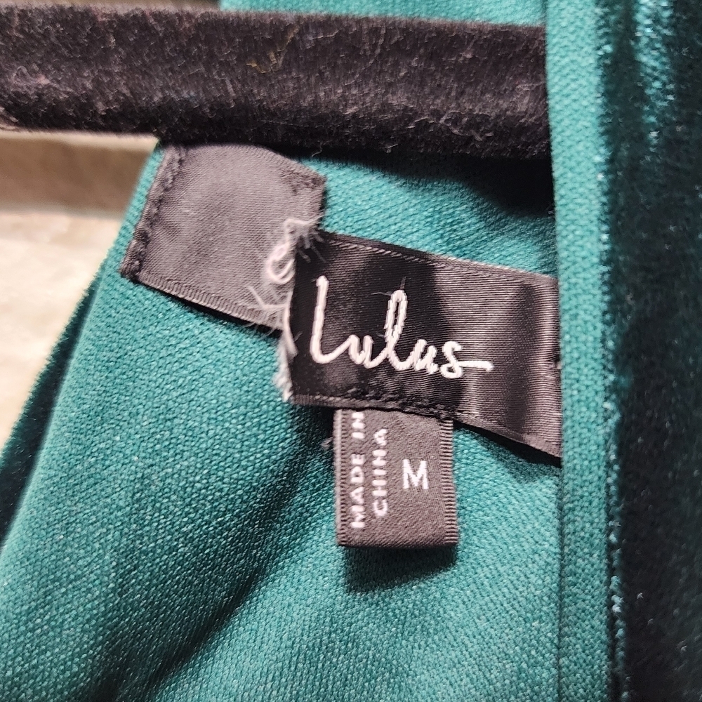 Emerald Green Velvet Evening Gown with Open Back - Picture 11 of 11